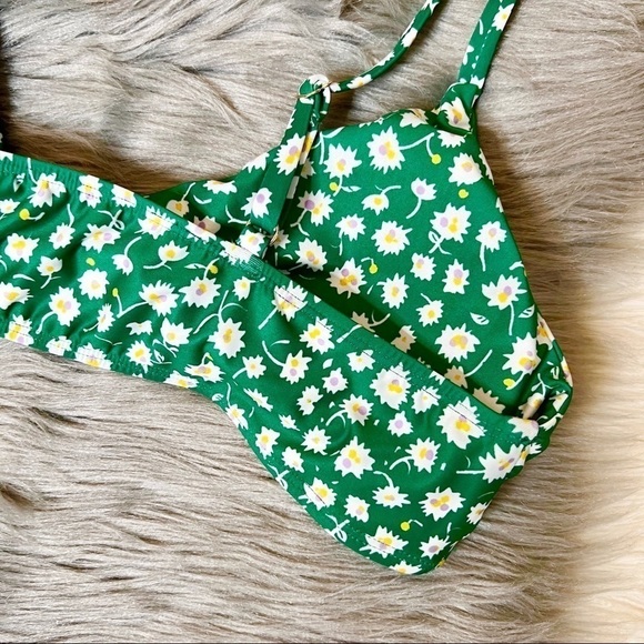 ModCloth Green Ditsy Floral Tie Front Bikini Top Sz XL - Picture 10 of 10